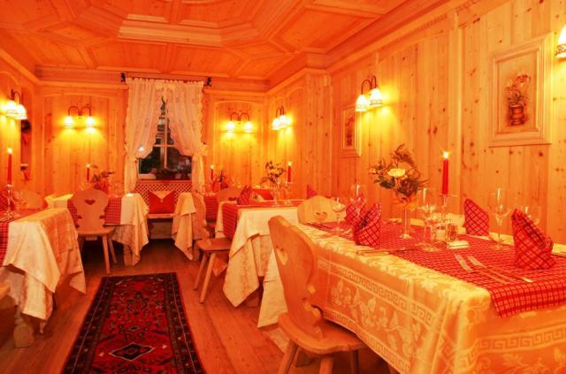 Hotel Corona Krone Selva di Val Gardena Dış mekan fotoğraf