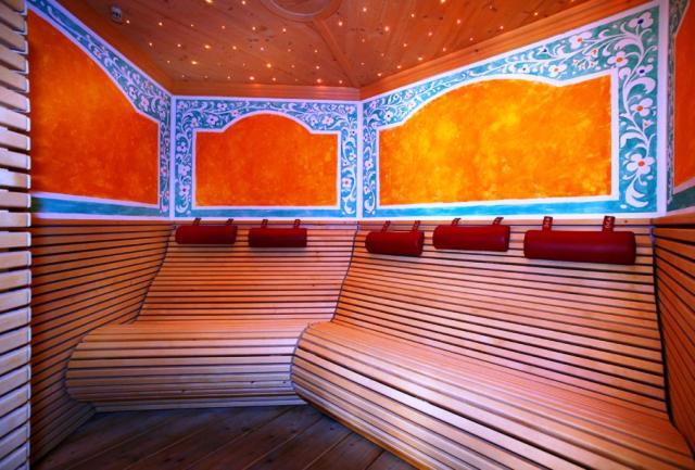 Hotel Corona Krone Selva di Val Gardena Dış mekan fotoğraf