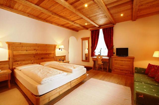 Hotel Corona Krone Selva di Val Gardena Dış mekan fotoğraf