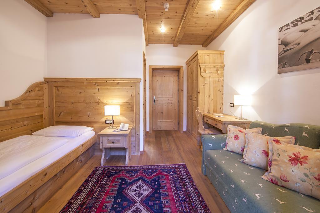 Hotel Corona Krone Selva di Val Gardena Dış mekan fotoğraf